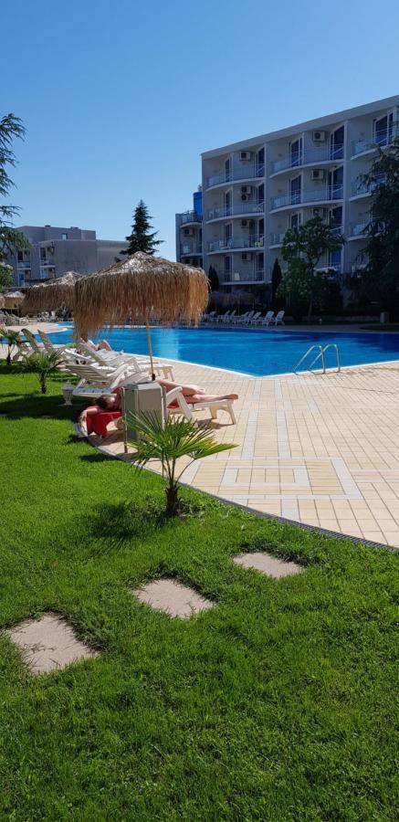 Apartment With Green Terrace Burgas Zewnętrze zdjęcie