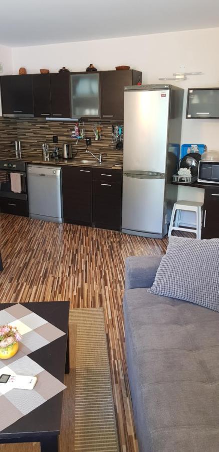 Apartment With Green Terrace Burgas Zewnętrze zdjęcie
