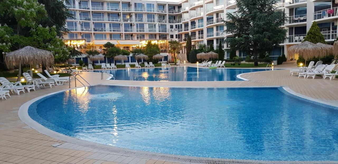 Apartment With Green Terrace Burgas Zewnętrze zdjęcie