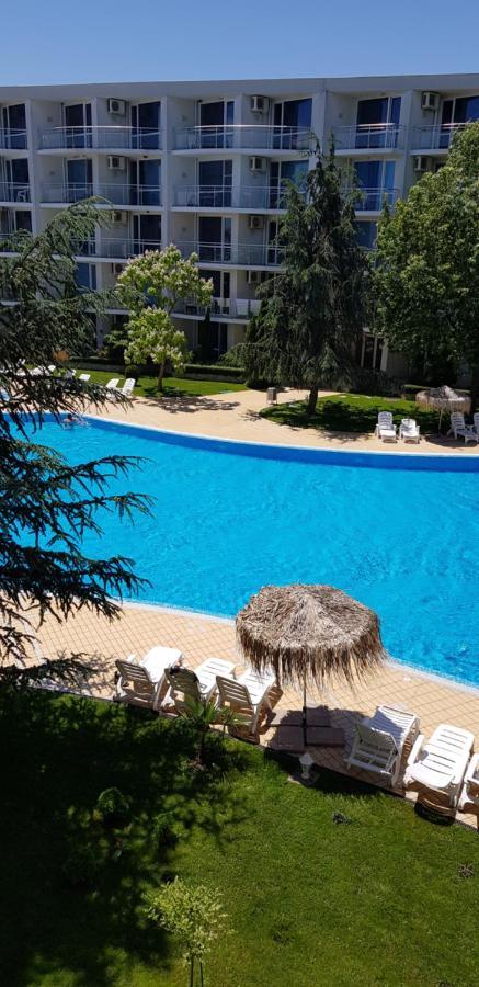 Apartment With Green Terrace Burgas Zewnętrze zdjęcie