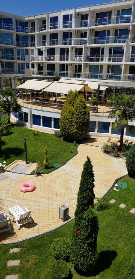 Apartment With Green Terrace Burgas Zewnętrze zdjęcie