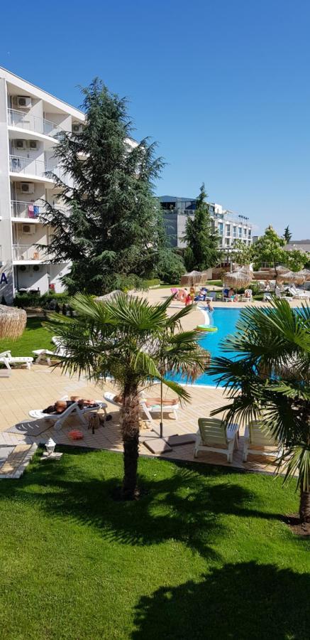Apartment With Green Terrace Burgas Zewnętrze zdjęcie