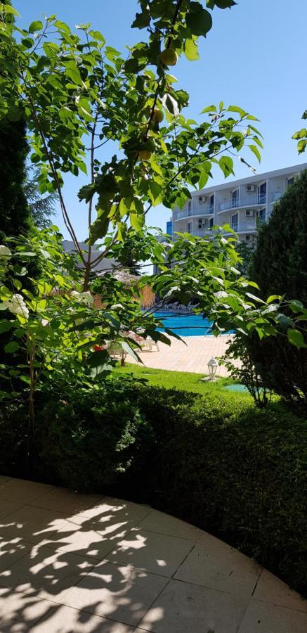 Apartment With Green Terrace Burgas Zewnętrze zdjęcie